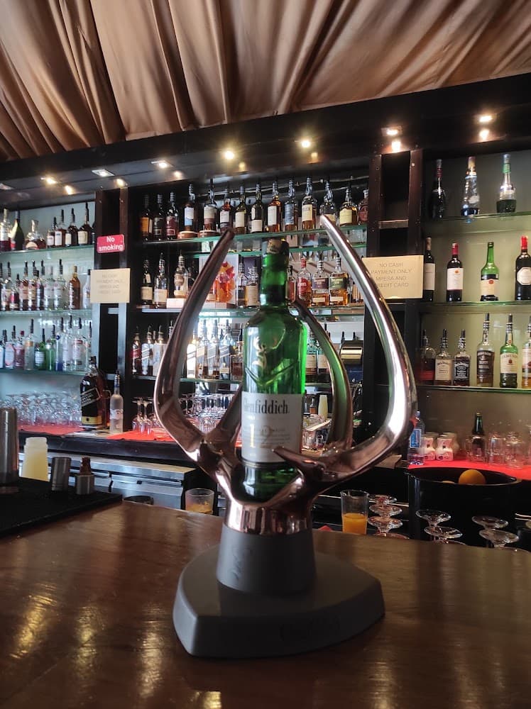 Que Pasa Bar & Bistro