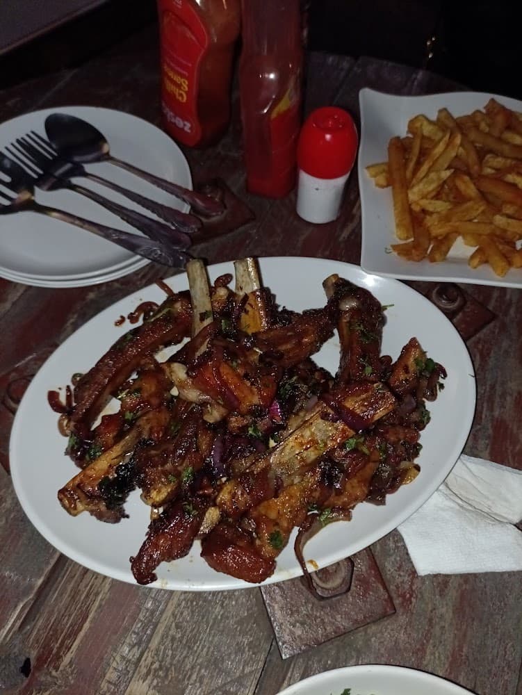 The Grassy Knoll Bar & Restaurant