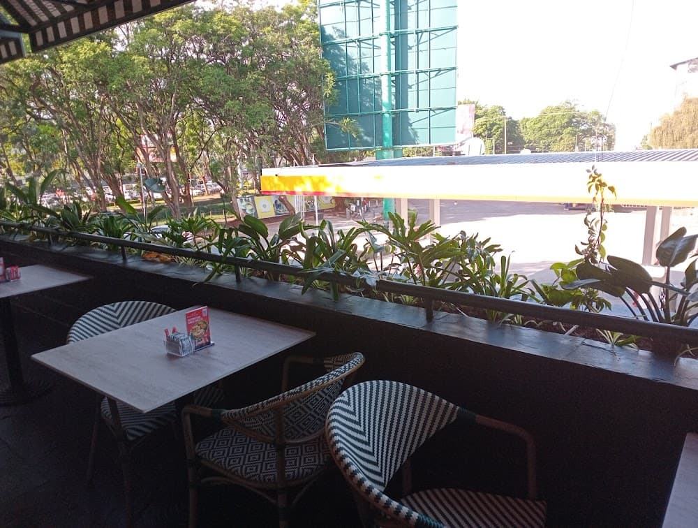 Artcaffé Restaurant | St Austin Shell | Lavington