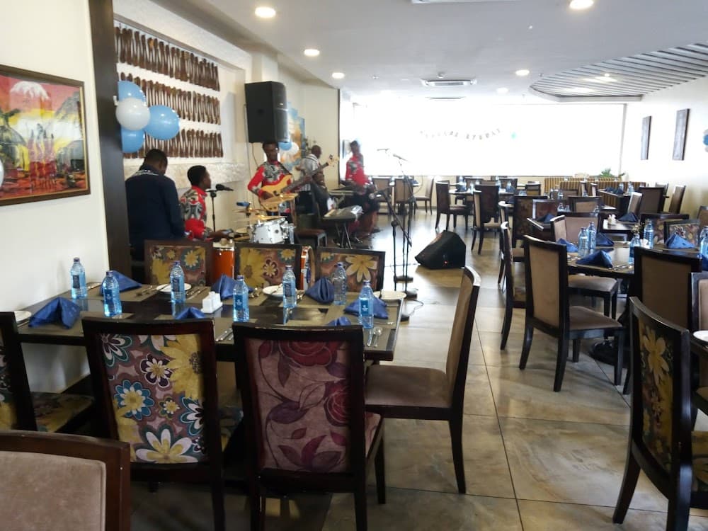 Tulip Restaurant @ Golden Tulip